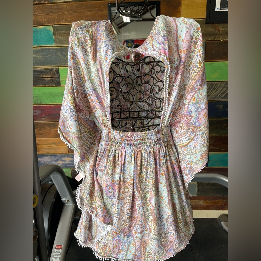 Super fun cute top